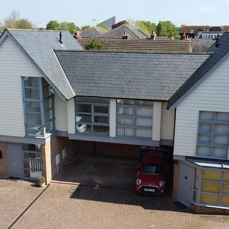 Modern City Centre House With Free Parking Canterbury Buitenkant foto